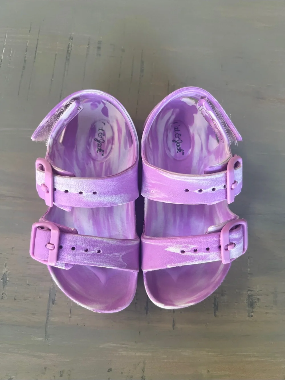 💟 Baby / Toddler Waterproof Sandals / Shoes. Size 7.